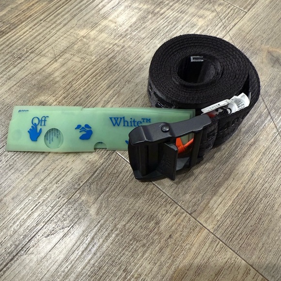 Off white all black industrial belt